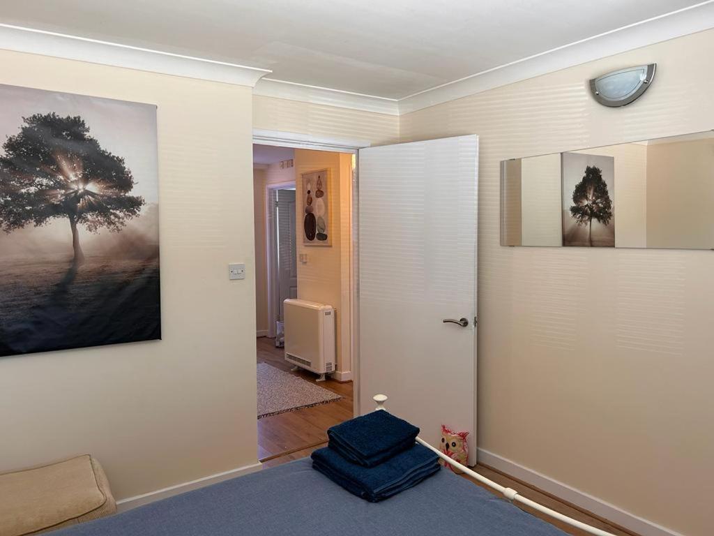 Sea Breeze Apartments Porthcawl - Ground Floor Nottage Kültér fotó